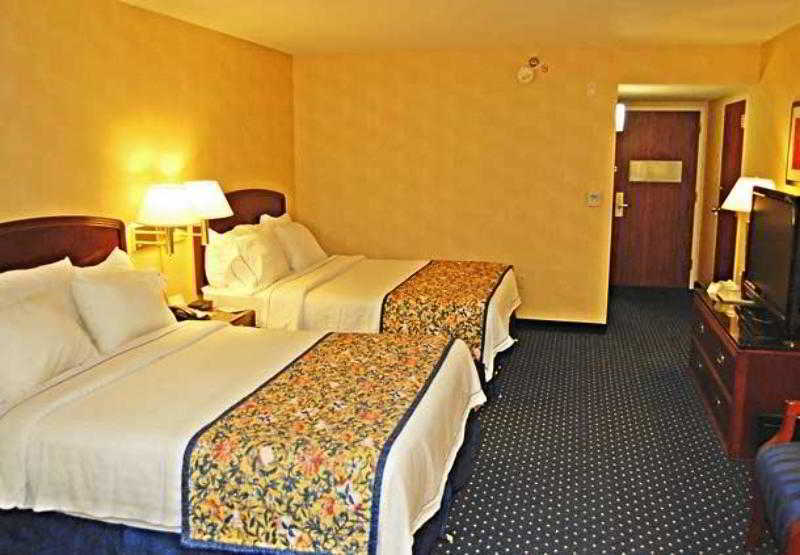 Courtyard By Marriott Bloomington Quarto foto