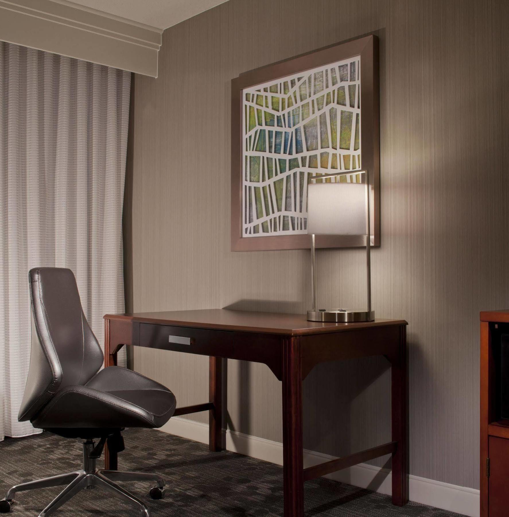 Courtyard By Marriott Bloomington Exterior foto